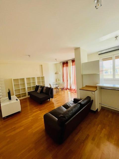 Terrace Apartment Бари Екстериор снимка