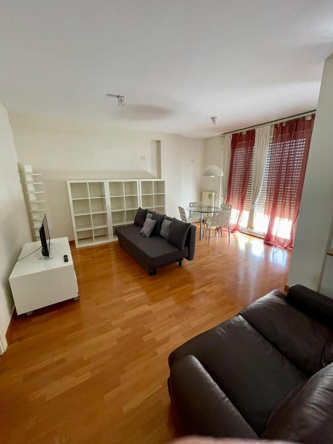 Terrace Apartment Бари Екстериор снимка