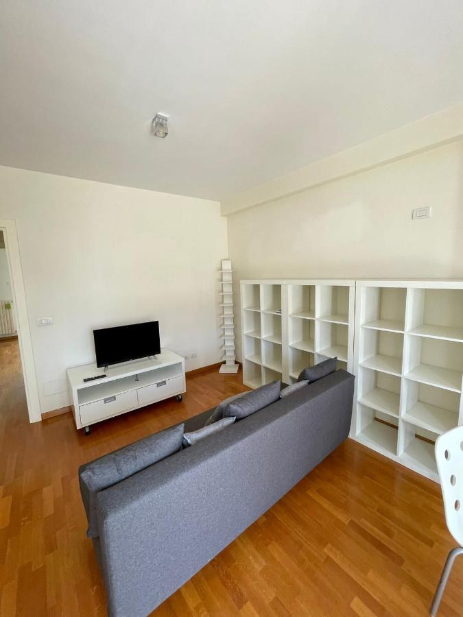 Terrace Apartment Бари Екстериор снимка